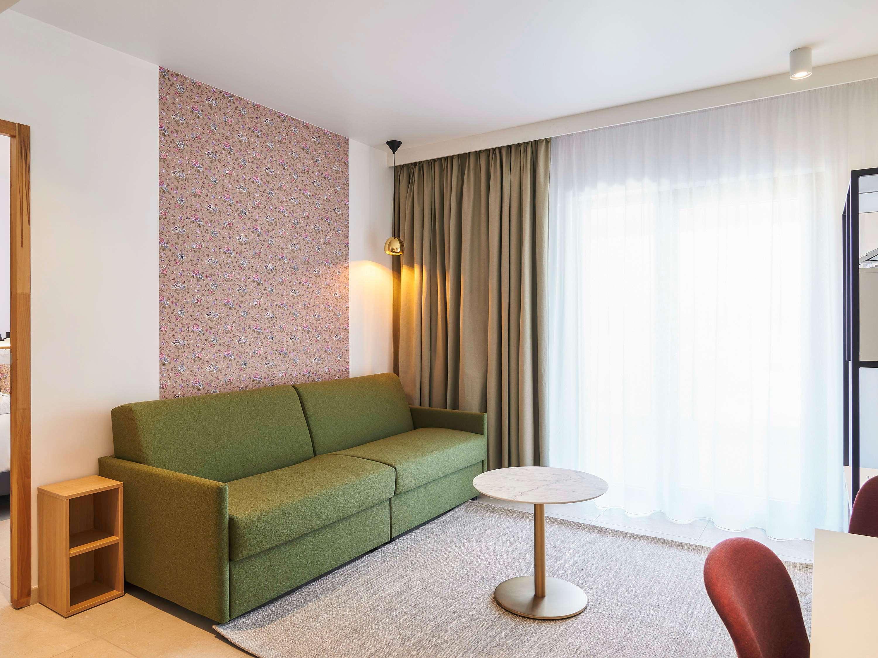 Mercure Gare Tgv Hotel